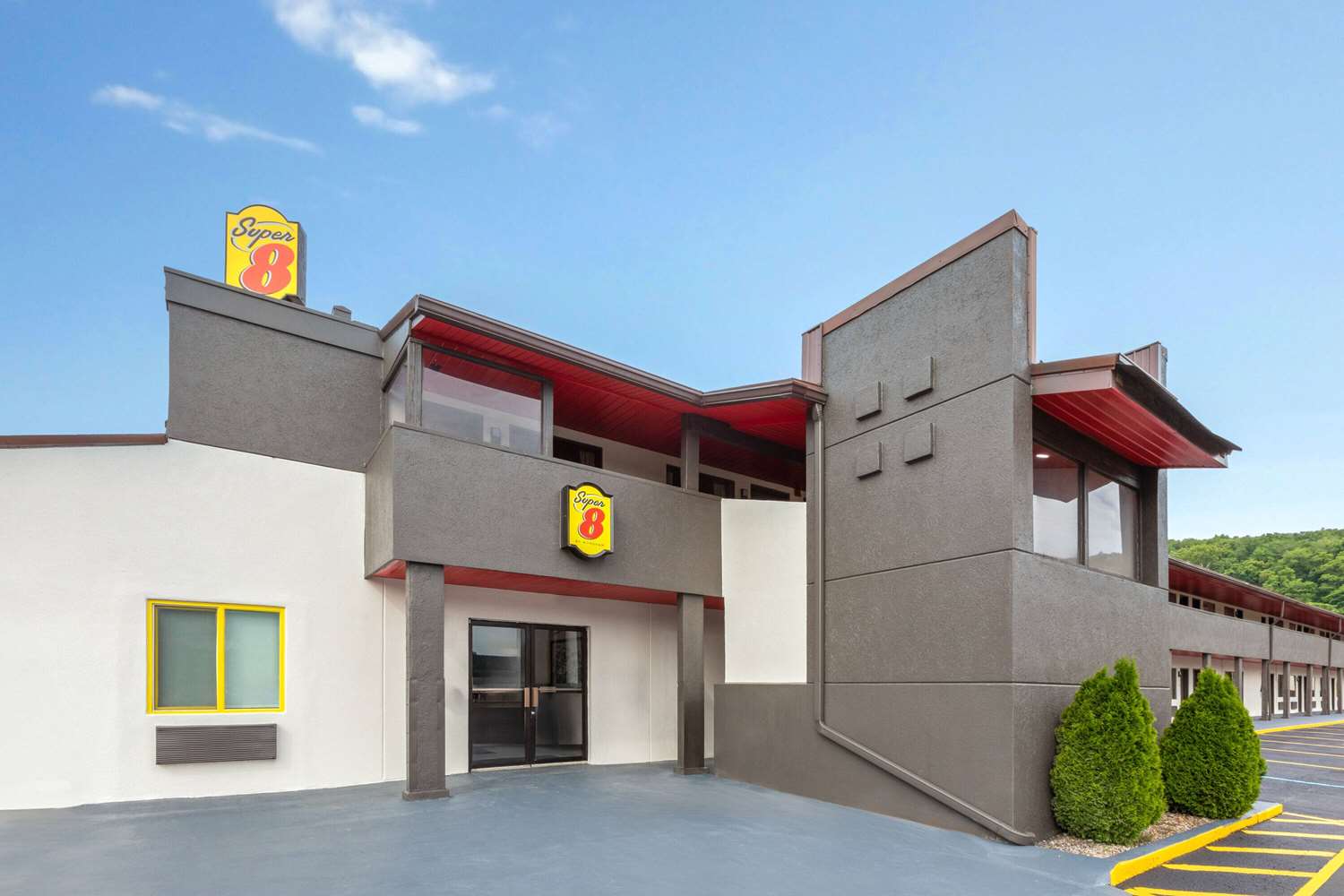 Super 8 by Wyndham Bridgeport-Clarksburg 1/28