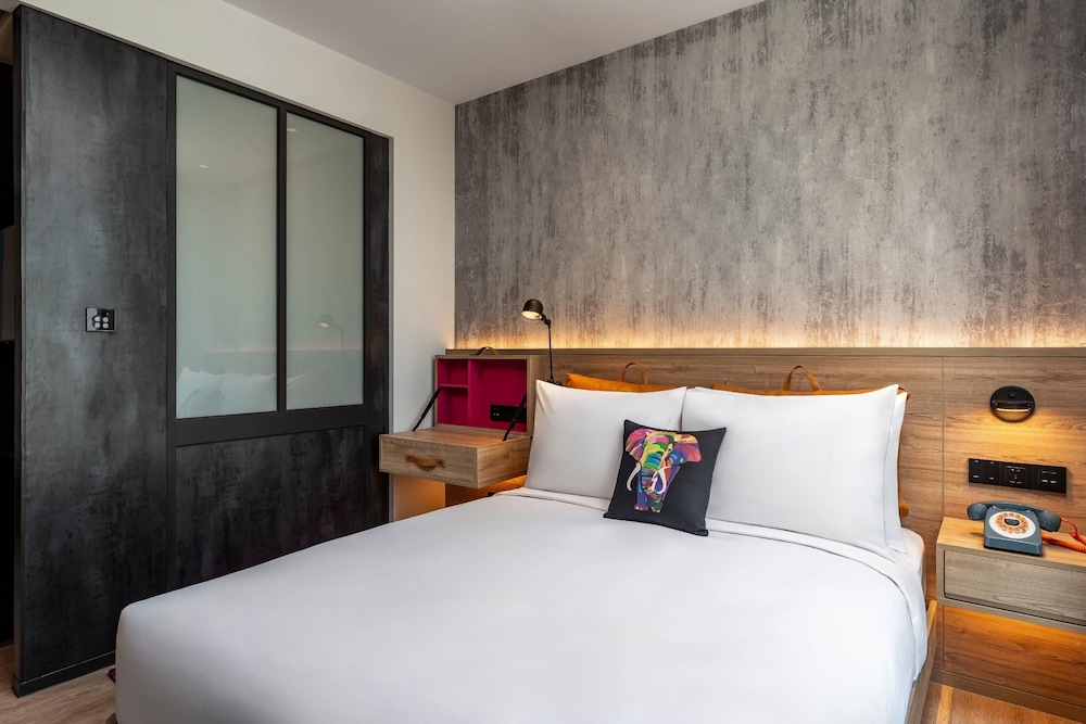 Moxy Bangkok Ratchaprasong 13/50