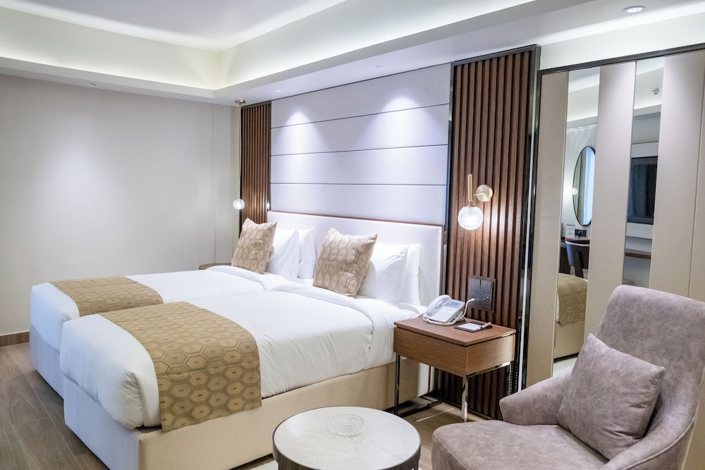Ramada by Wyndham Cox's Bazar Kolatoli Beach 21/42