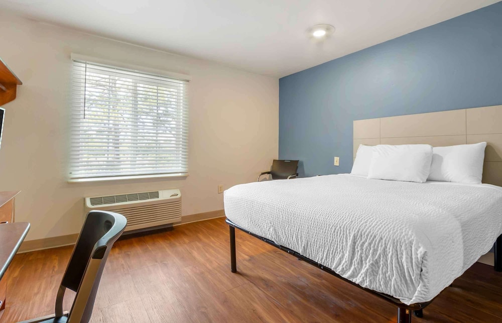 Extended Stay America Select Suites - Charleston - North Charleston - I-526 24/50