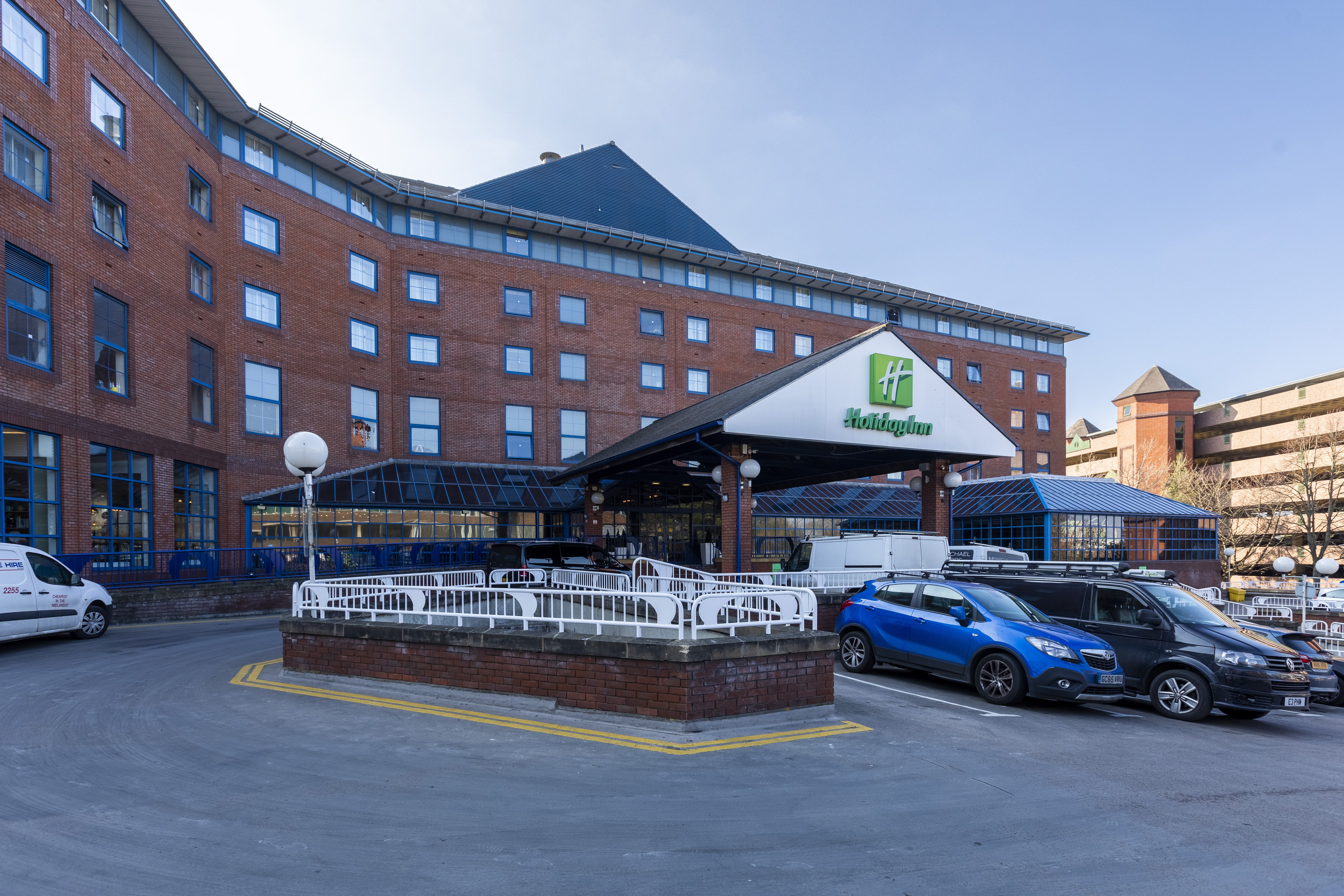 Holiday Inn London Sutton 69/73