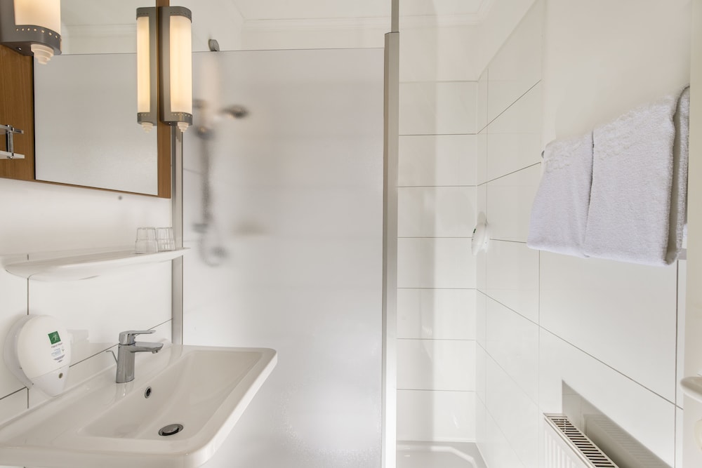 IBIS KASSEL MELSUNGEN 47/50