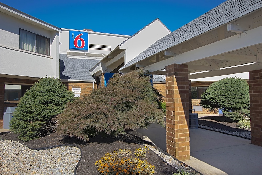 Motel6 Piscataway, NJ 53/63