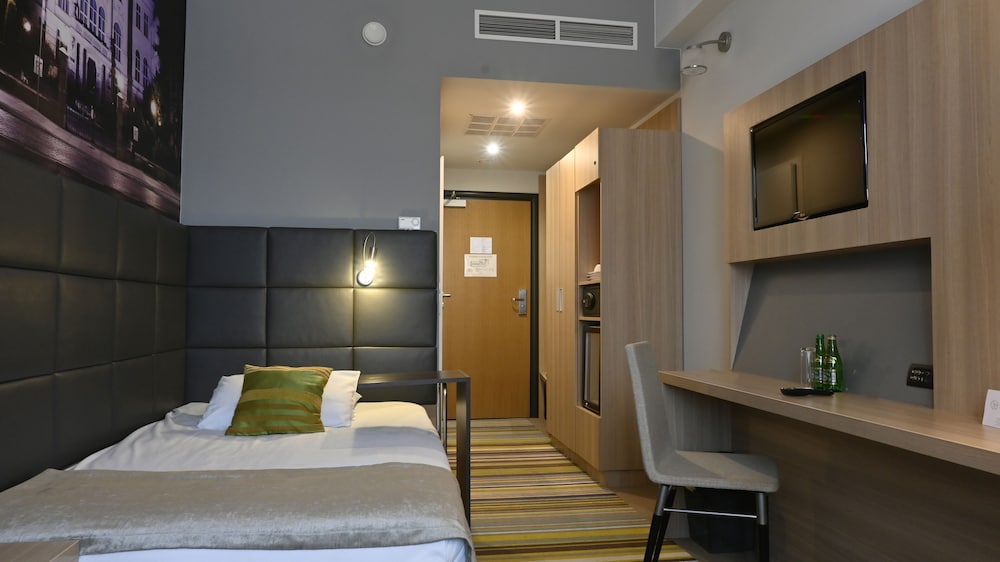 Mercure Piotrkow Trybunalski Vestil 7/50