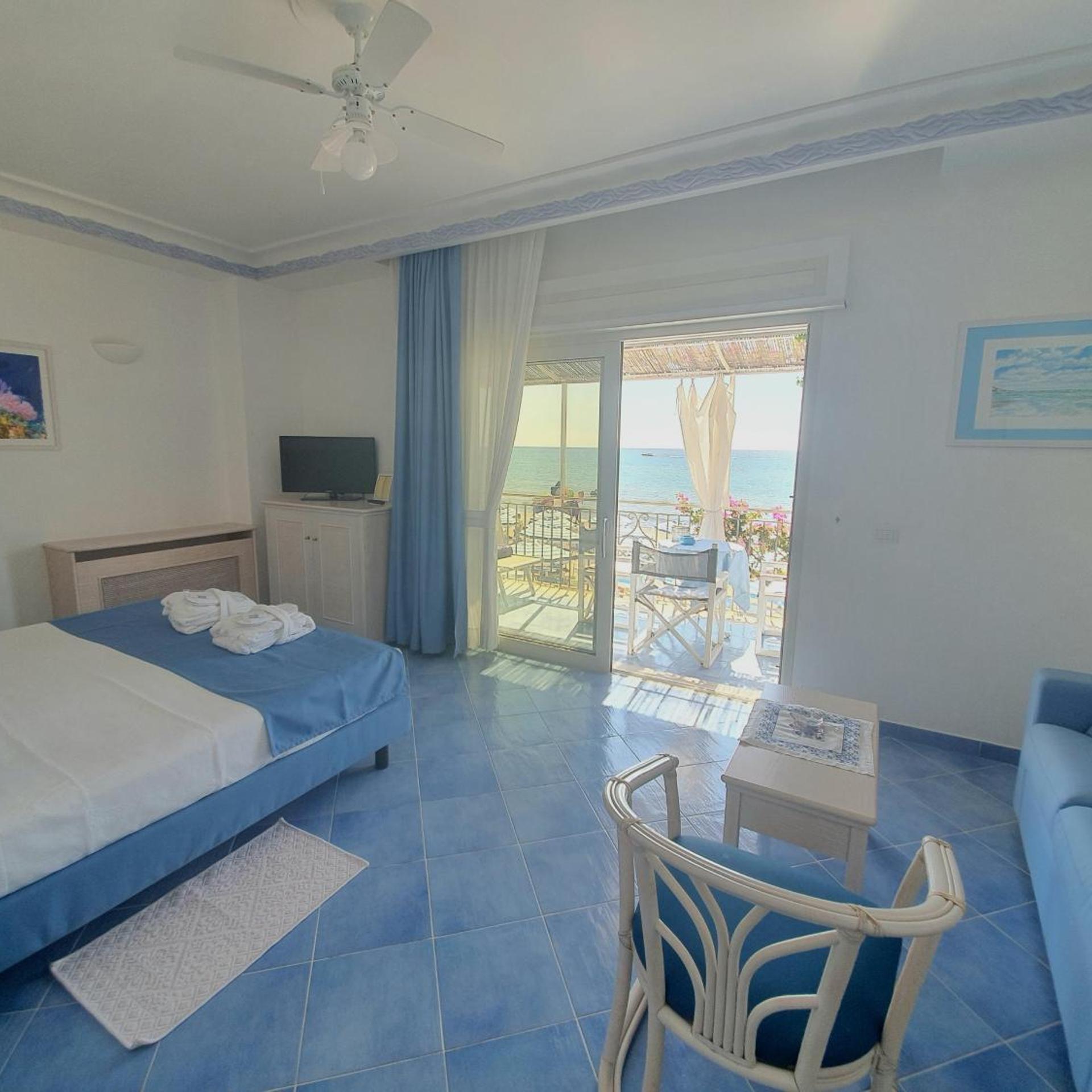 جناح جونيور بإطلالة على البحر، Aurora Hotel & Suites Sul Mare 6/10