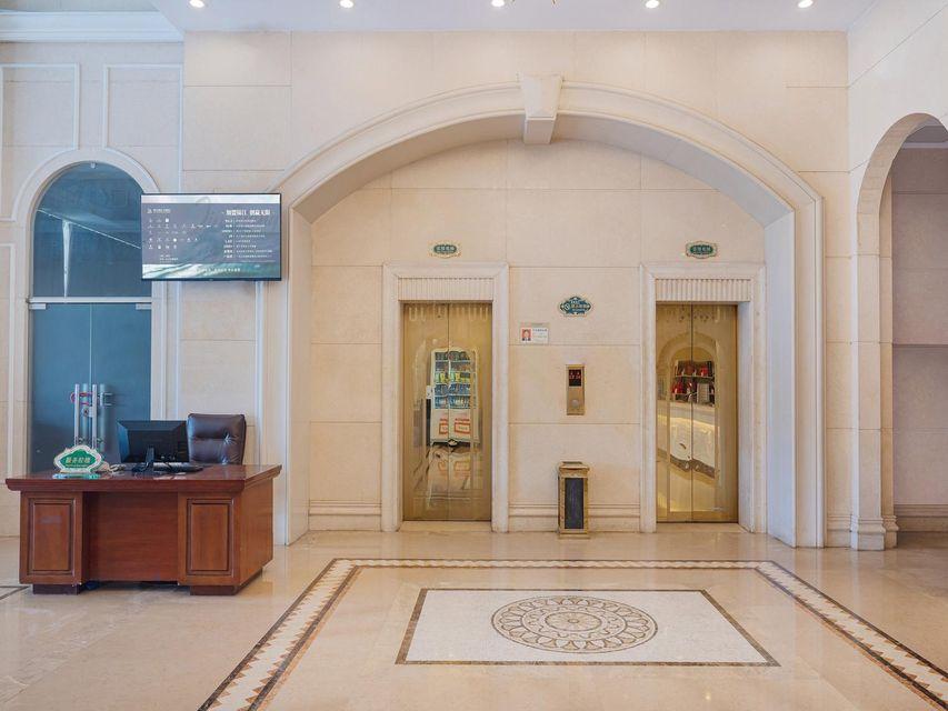 Vienna Hotel (Dongguan Chang'an Railway Station Bubugao) 19/46