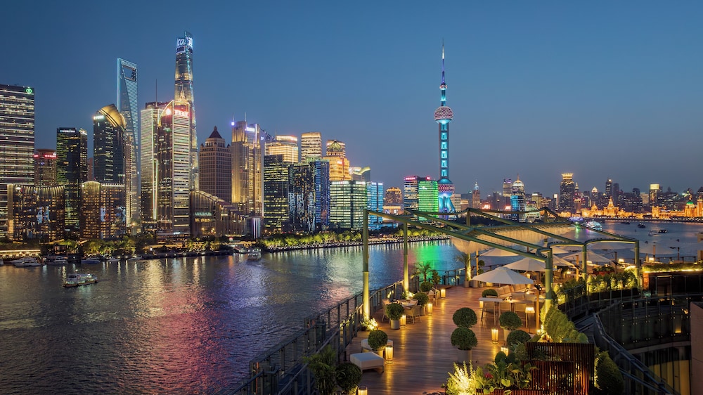Banyan Tree Shanghai On The Bund Hotel 74/78