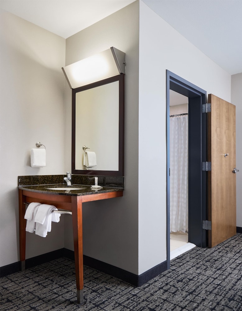 Hyatt Place Salt Lake City/Downtown/The Gateway 7/65