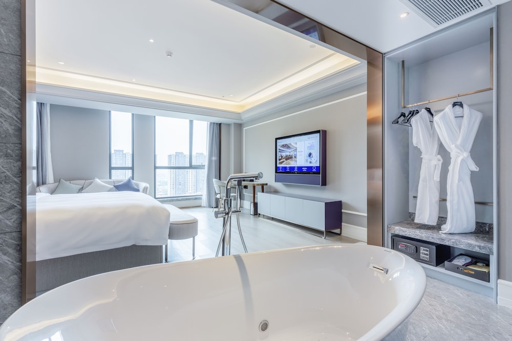 Mercure Xian North 45/46
