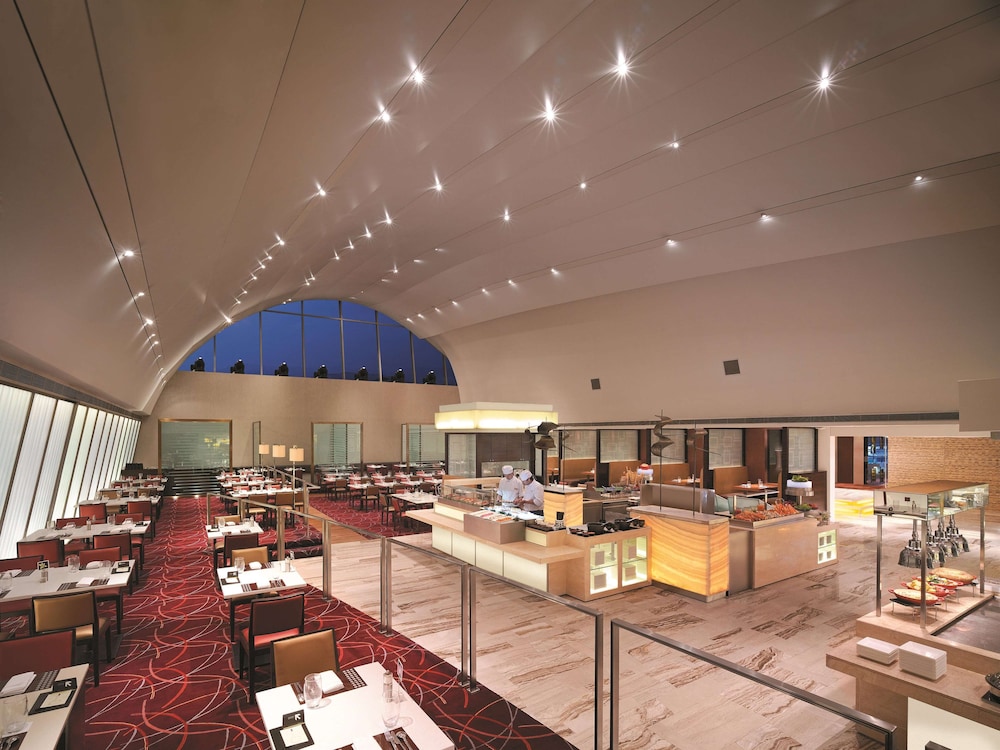 Traders Hotel Kuala Lumpur 44/62