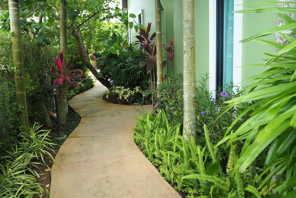 JINDA RESORT 46/53