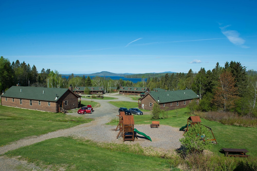 Rangeley Lake Resort 61/69