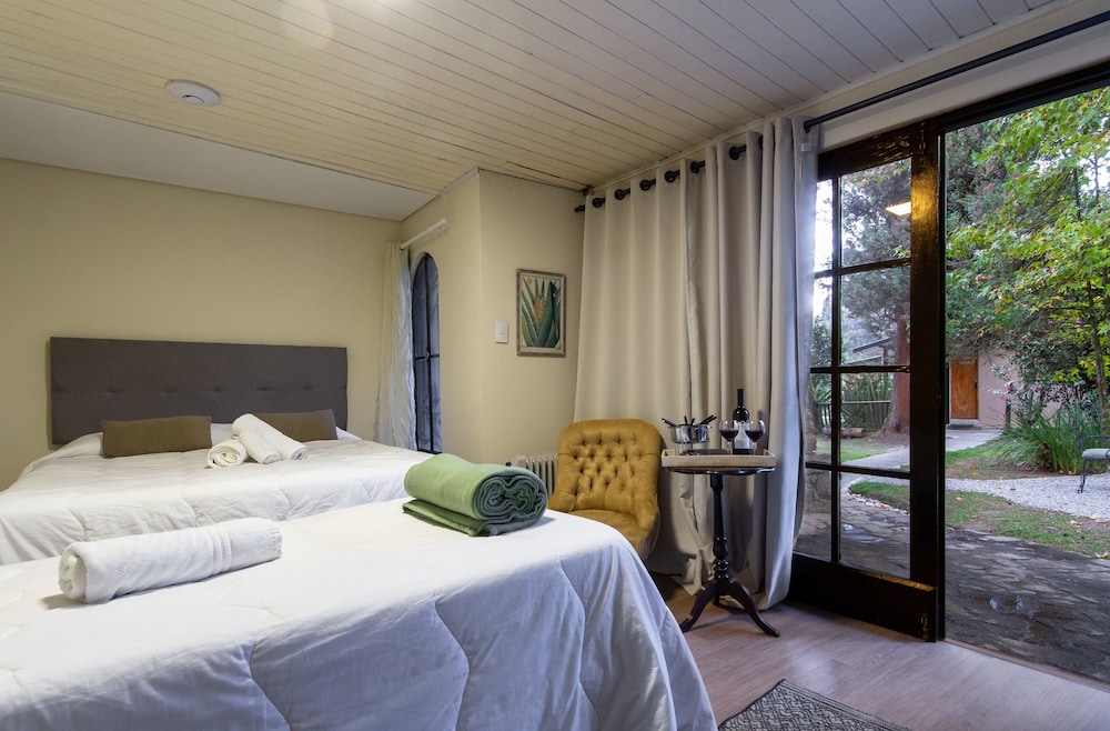 1 BEDROOM, COMFORT, GARDEN AREA
