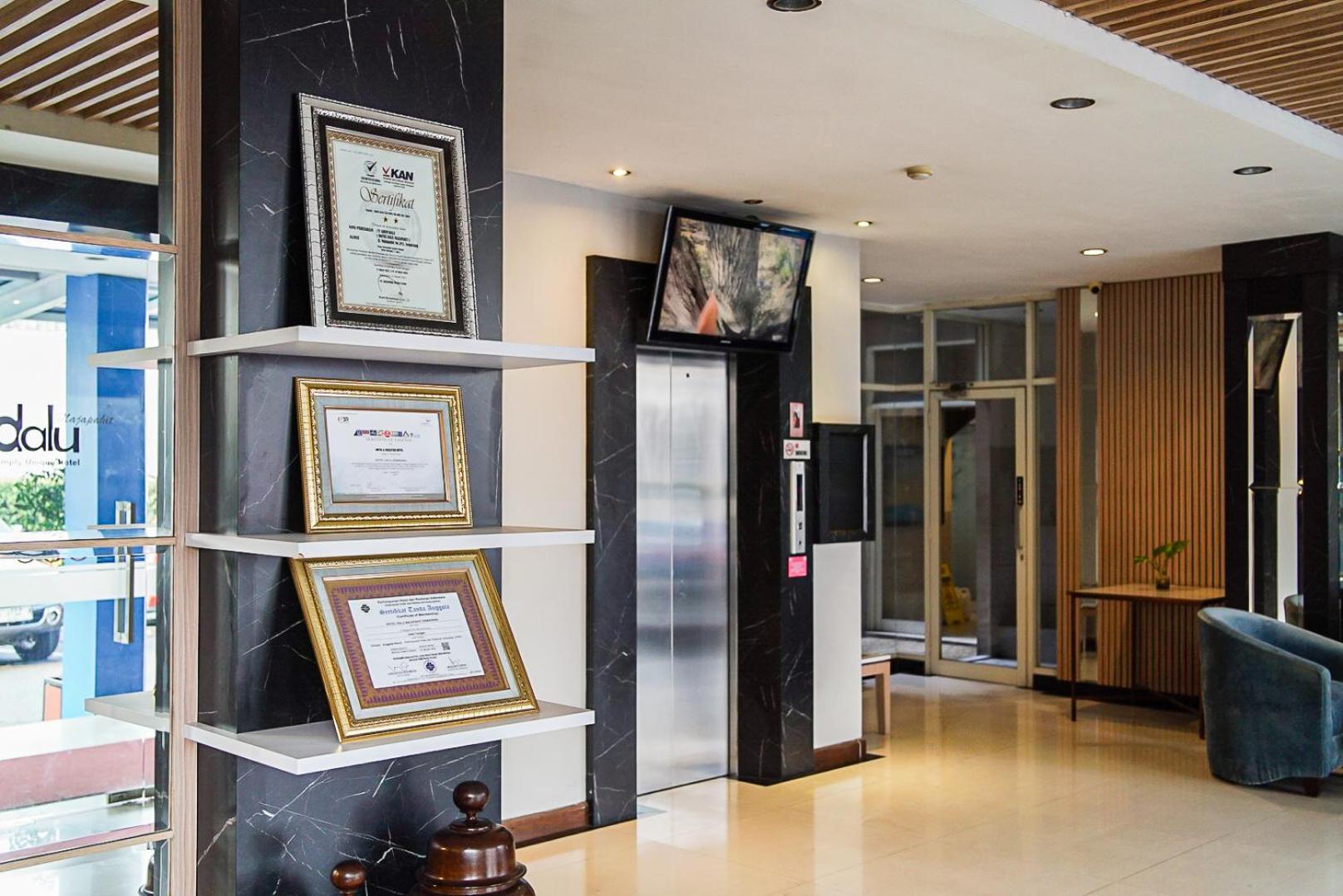 Hotel Dalu Semarang 7/50