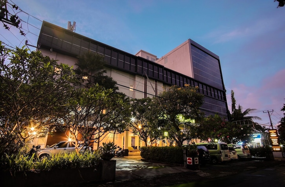 Sunwood Arianz Hotel managed by BENCOOLEN photo1