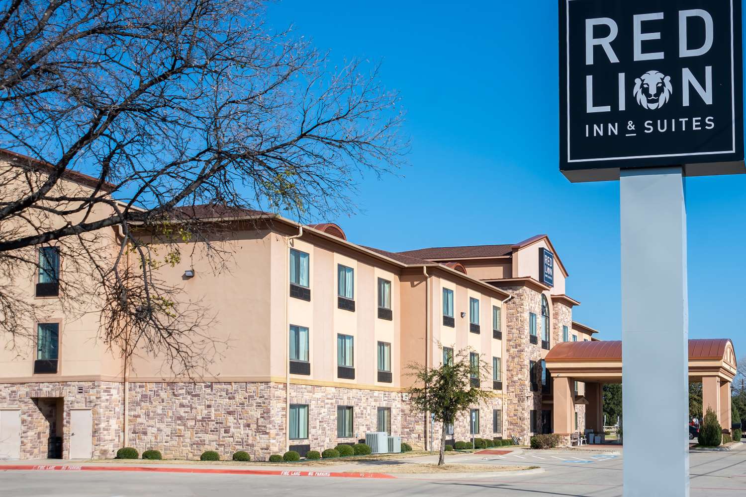 Red Lion Inn Suites Mineral Wells 2/15