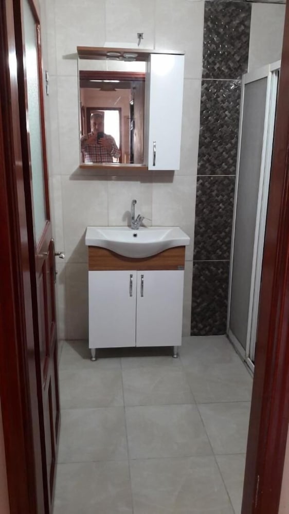 Kule Apart 49/50
