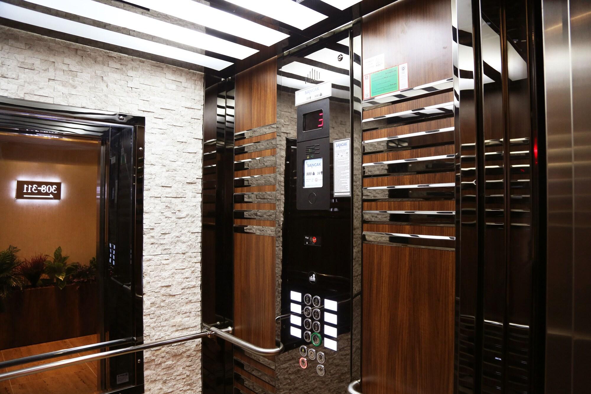 Bayrak Grand Hotel 22/50