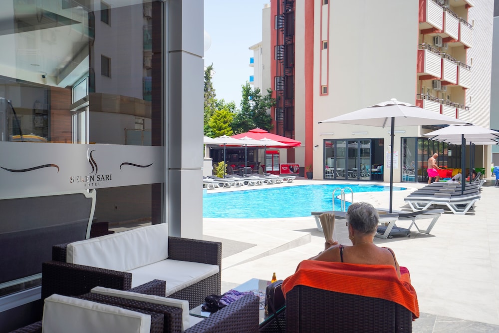 Seren Sari Hotel 26/35