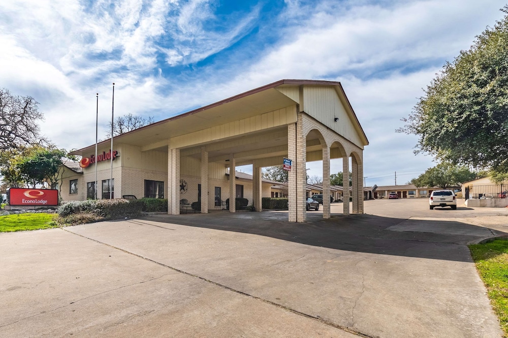 Econo Lodge Fredericksburg 1/33