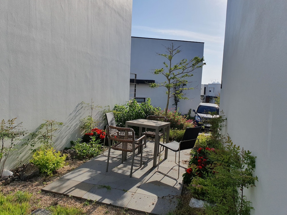 Aewol Bada House 40/50