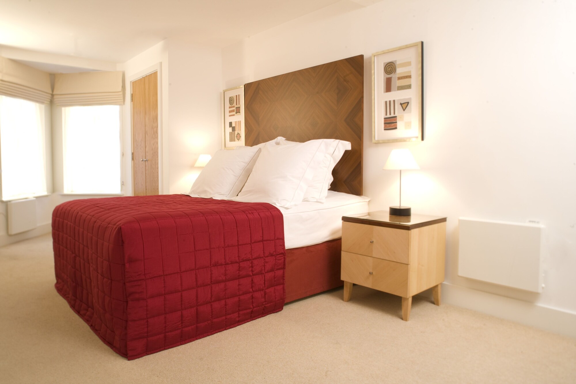 1 Bedroom, Apartment, Queen Bed, Sofa, Marlin Apartments City Docklands 2/4
