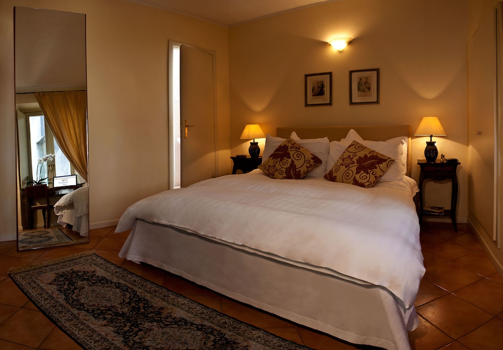 STANDARD, DOUBLE BED