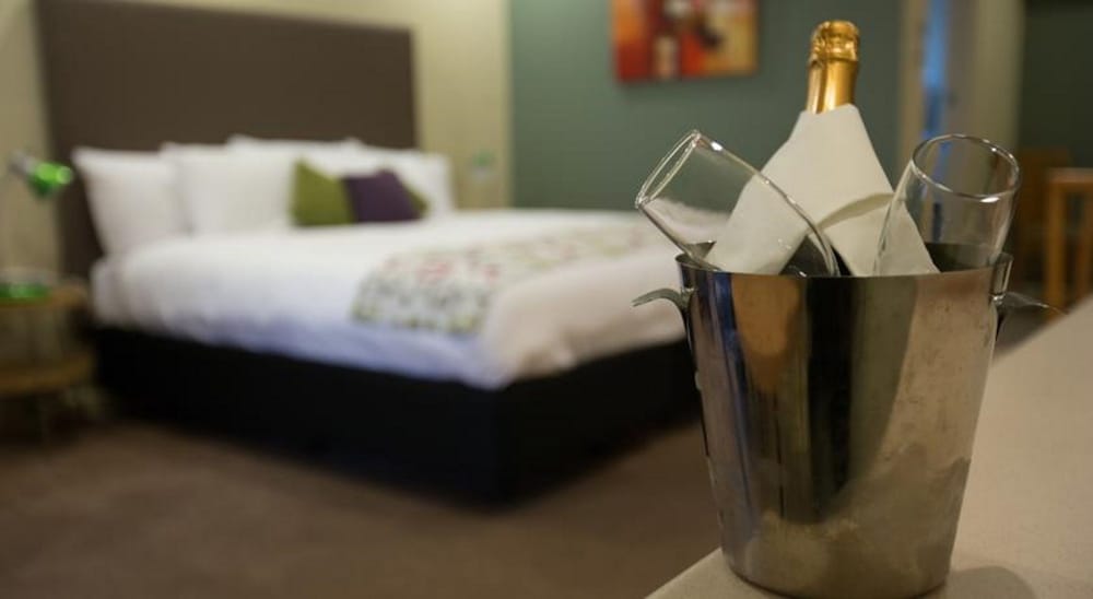 ibis Styles Orange 28/55