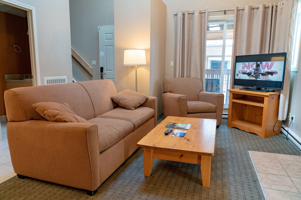Banff Rocky Mountain Resort 46/63