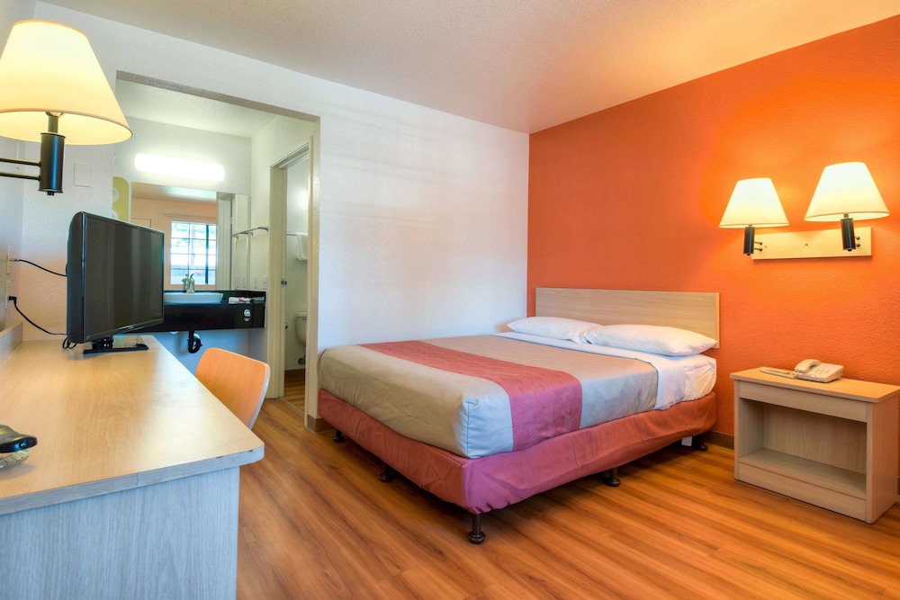 Motel6 San Dimas, CA - Los Angeles 16/46