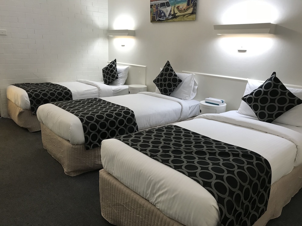 Coffs Shearwater Motel 24/69