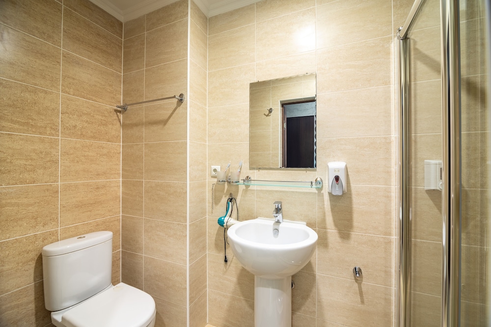 Hotel Mildom Express 45/49