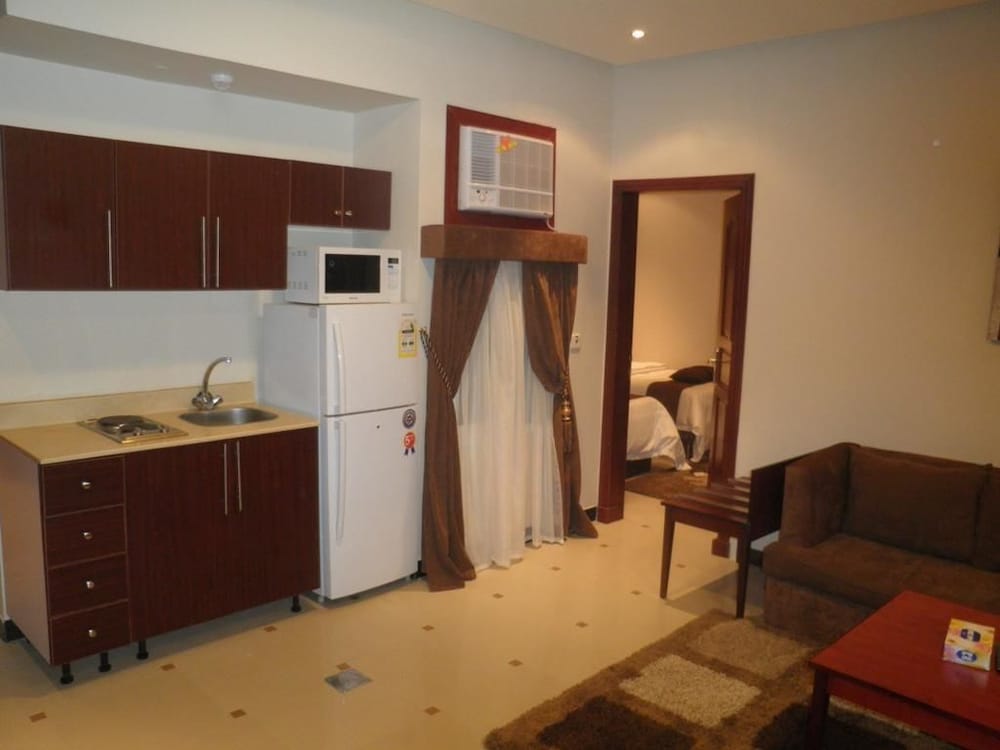 Almuhaidb Nadwaa Aparthotel 4/19