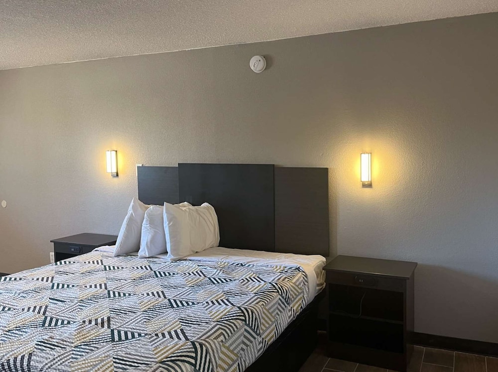 Motel6 Hurricane, WV 11/18