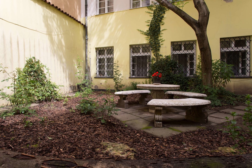 Prague Siesta Apartments 41/49