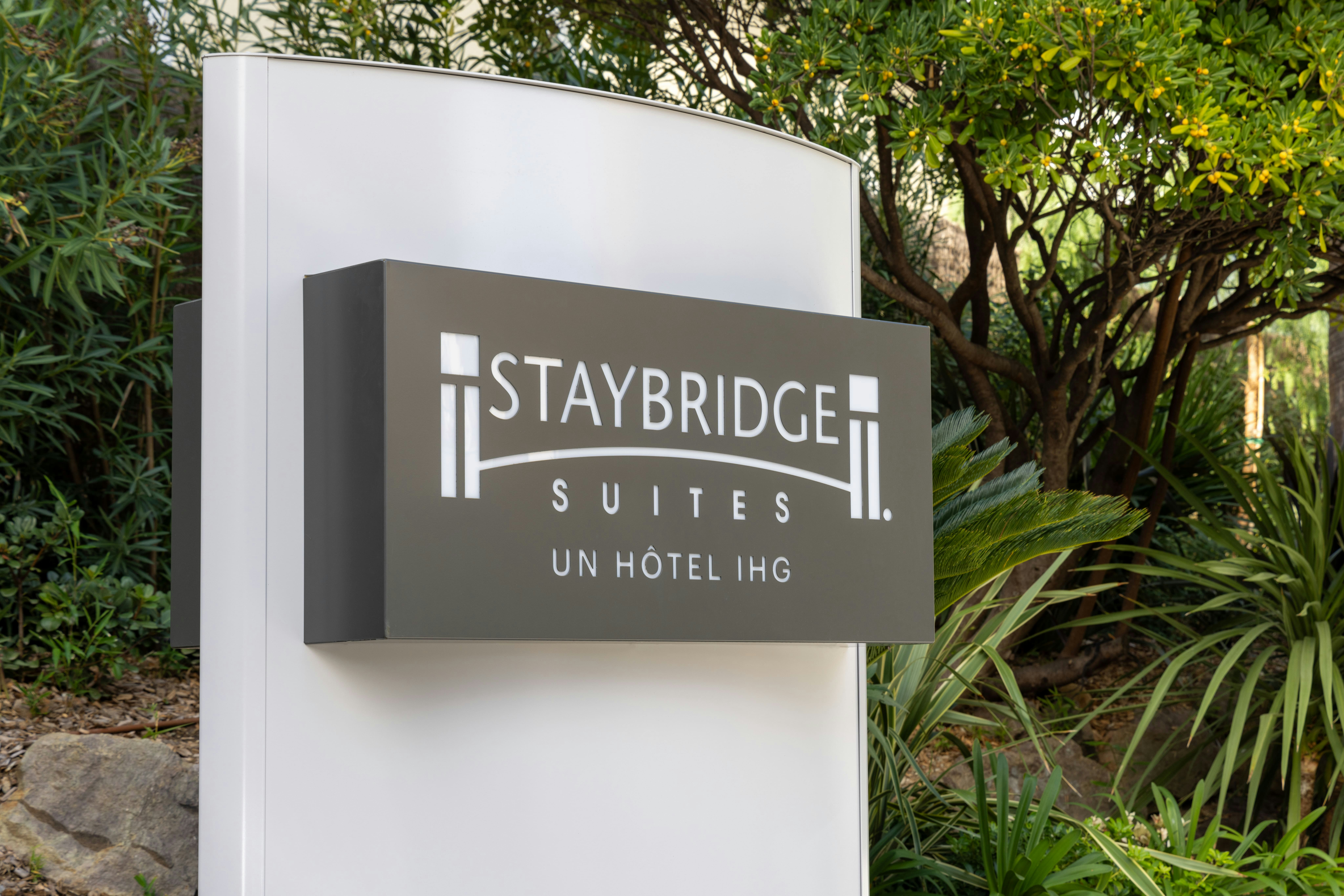 Staybridge Suites Cannes Centre 14/50