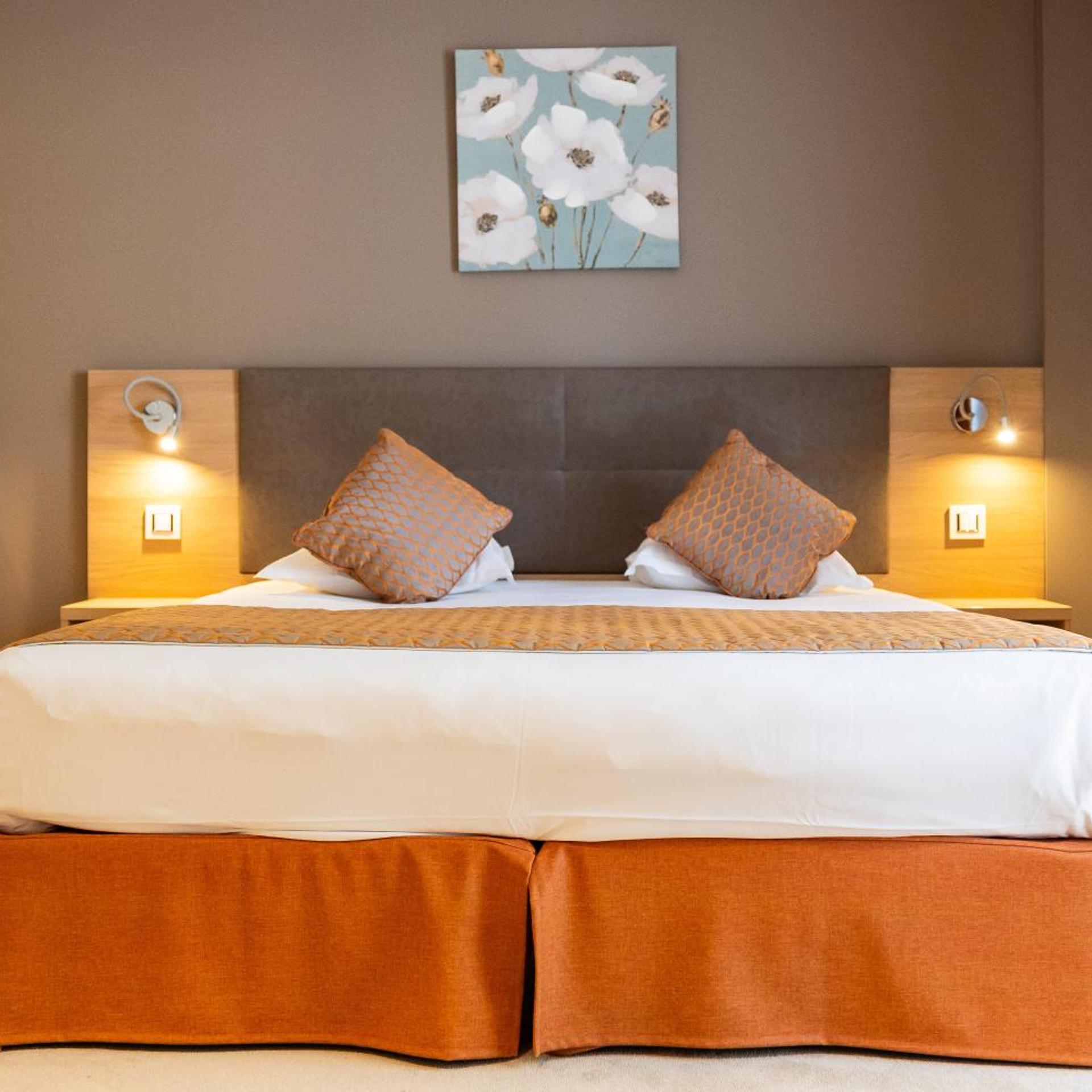Courtyard, Superior, Double Bed, Adonis Le Bastia 6/10