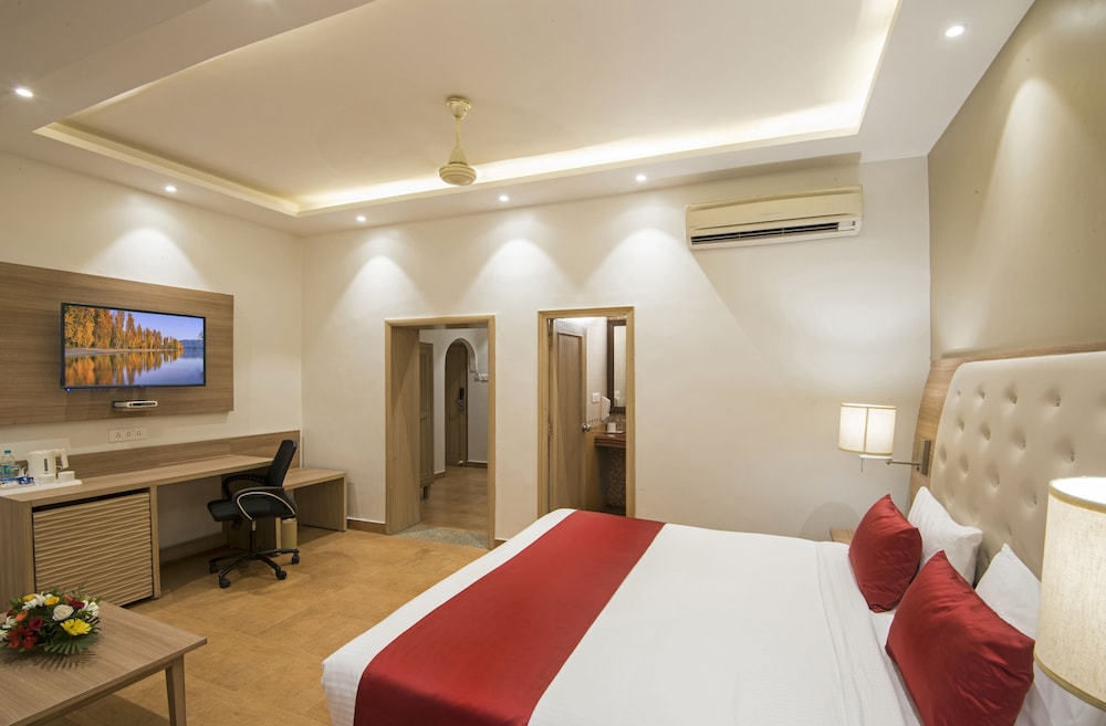 Kalinga Hotel 10/50