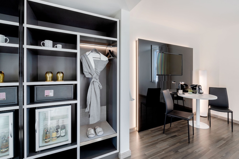 Hotel INNSiDE by Melia Berlin Mitte 55/70