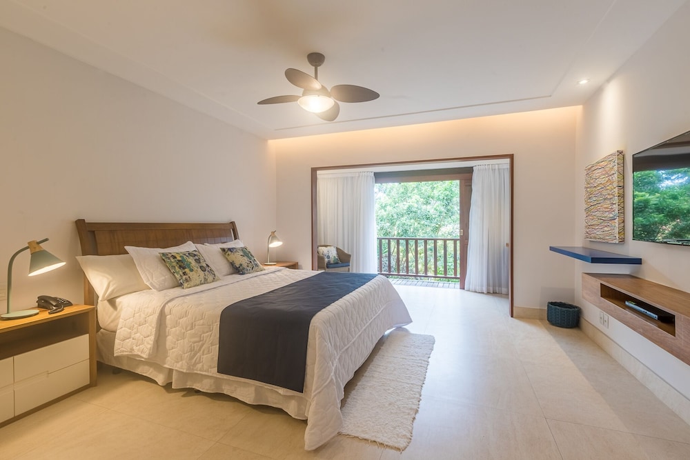 Vip, 1 Double and 1 Single Bed