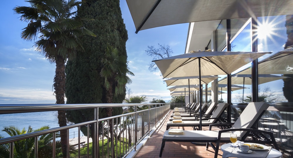 Hotel Kristal 56/60