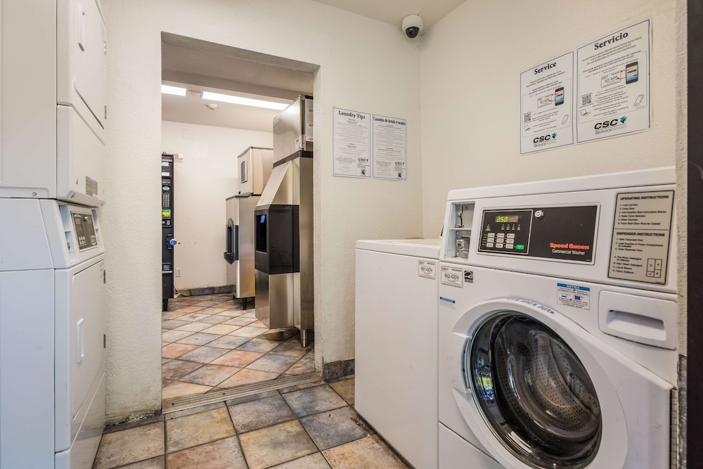Motel6 Rohnert Park, CA 44/60