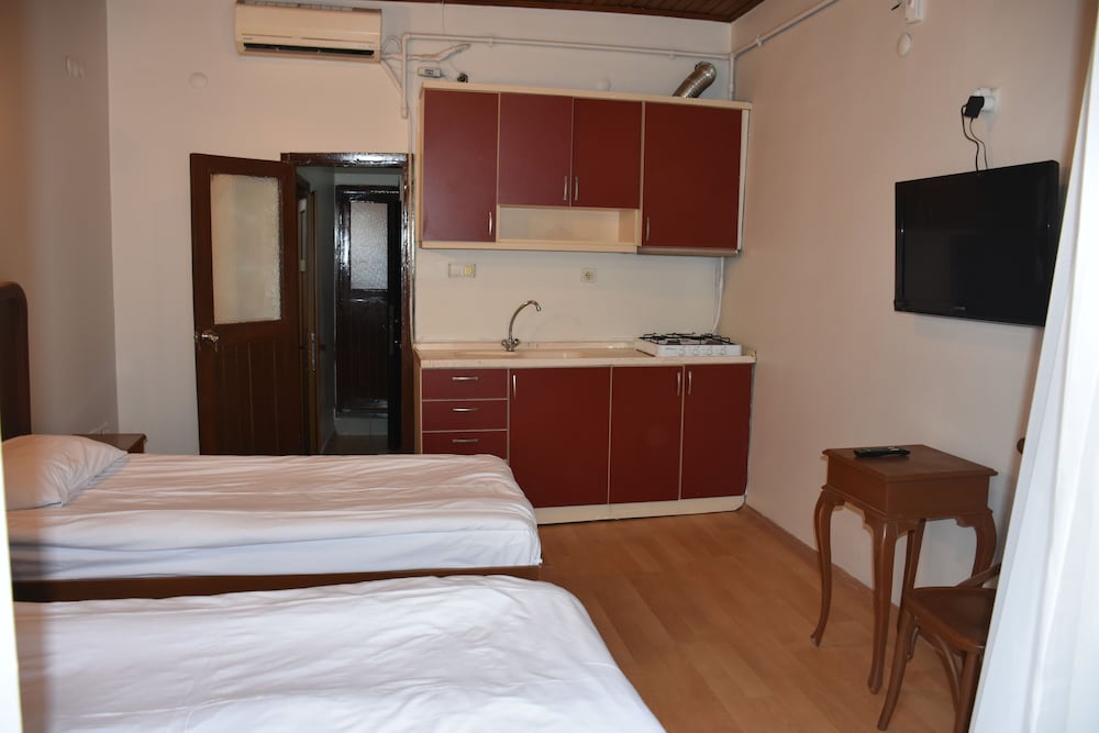 Taksim Palace Hotel 9/60