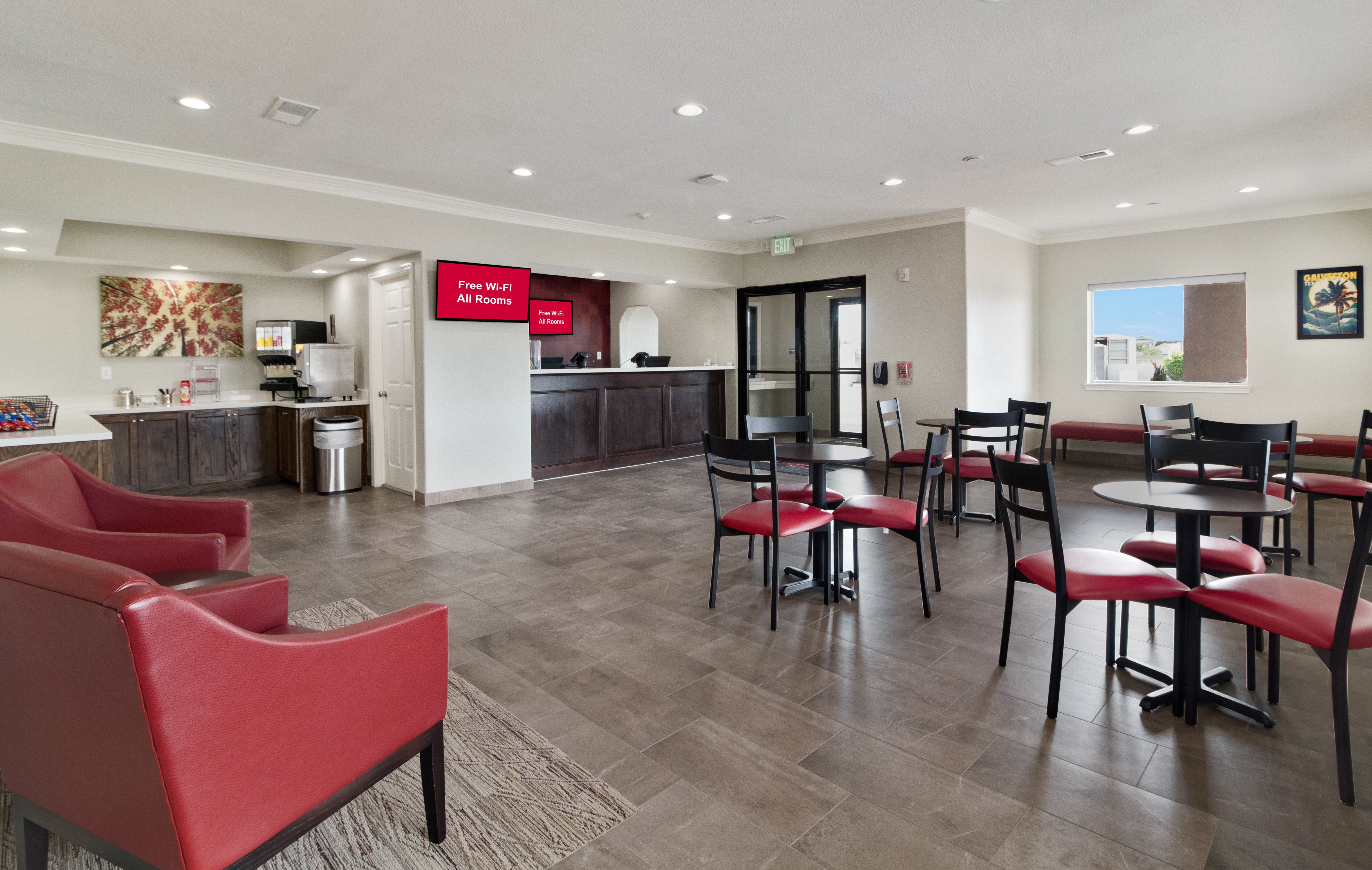 Red Roof PLUS Galveston Beachfront 37/42