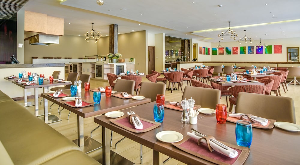 Tamarind Tree Hotel 34/50