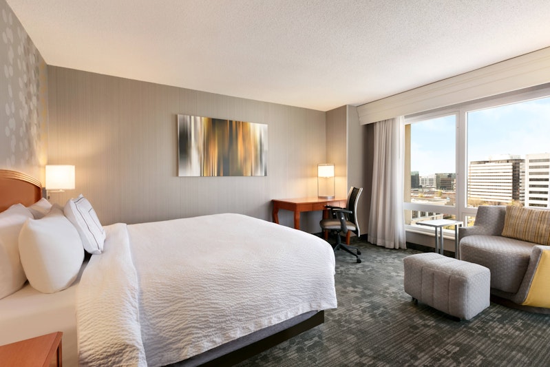 Courtyard by Marriott Tysons McLean 4/22
