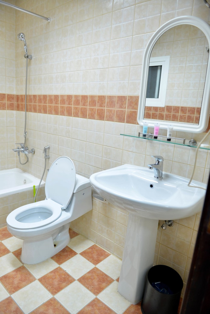 فندق المواسم الاربعة للشقق المفروشة(Almawasim Alarbaa Establishment For Serviced Apartments) 33/38