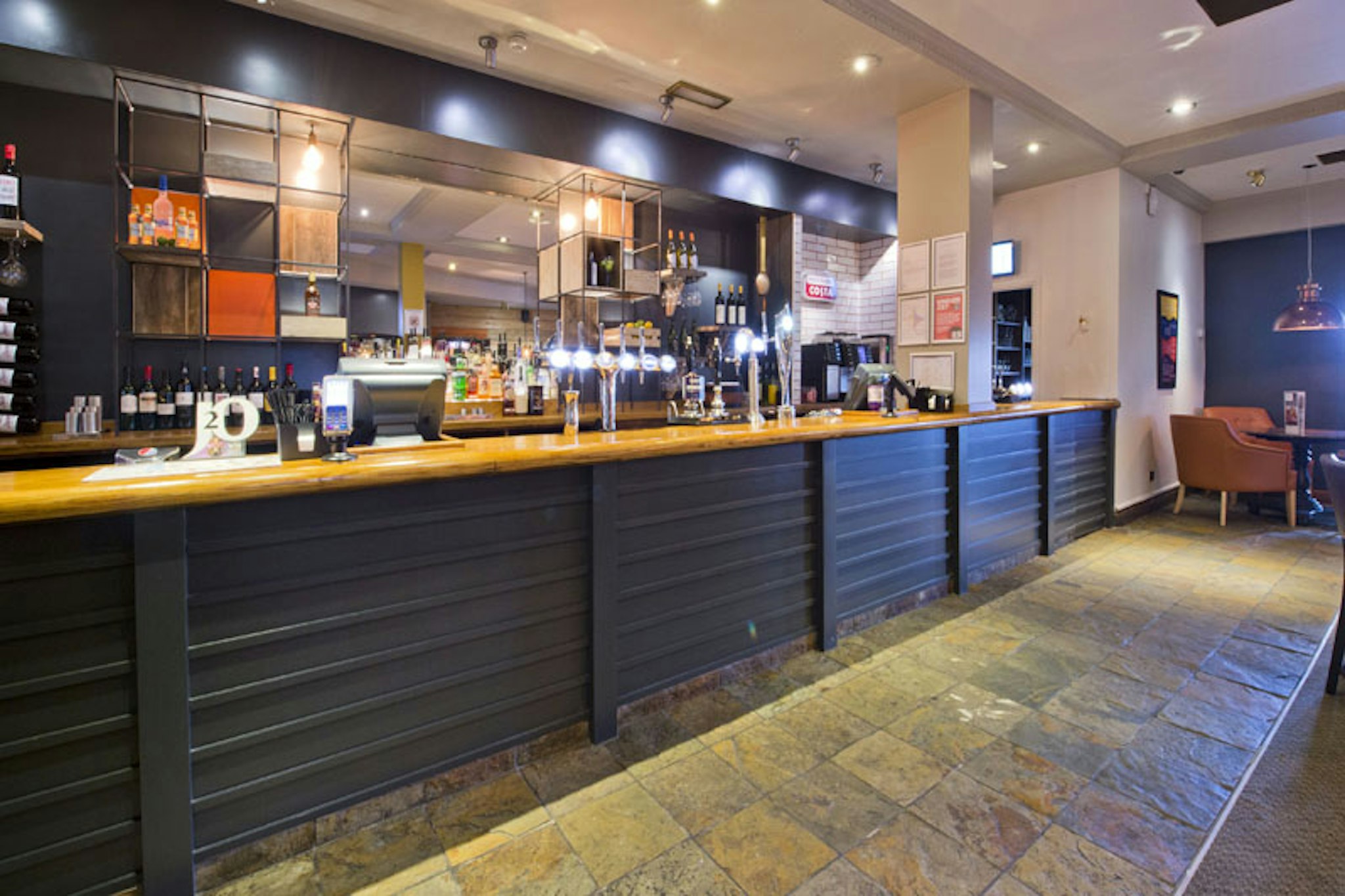 Premier Inn Glasgow (Cumbernauld) 38/45