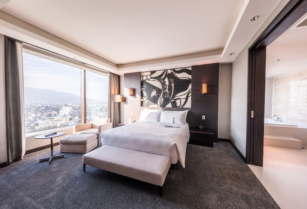 Chiang Mai Marriott Hotel 10/30