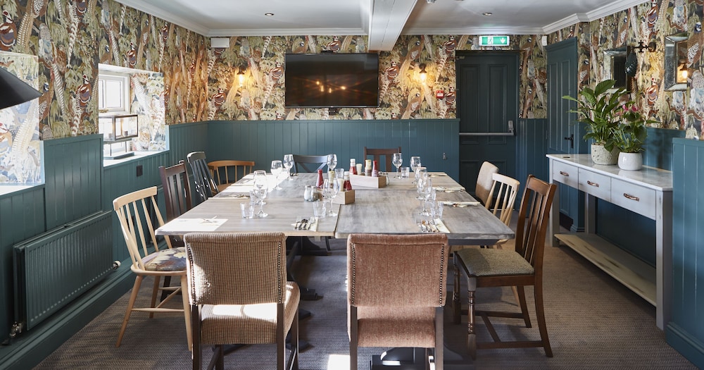 The Bluebird Inn At Samlesbury (ex Premier Inn Blackburn North West) 21/27